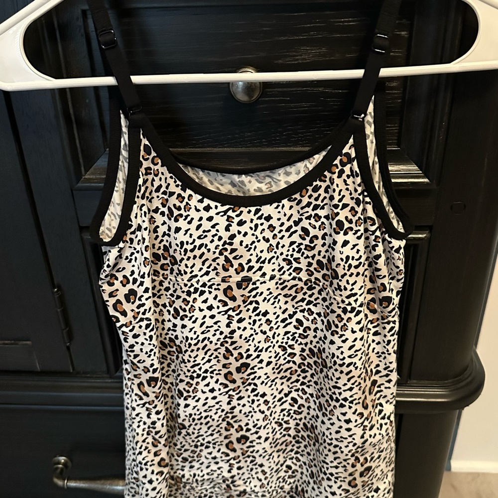 Leopard Print Women's Spandex Tank, size large - Picture 2 of 4